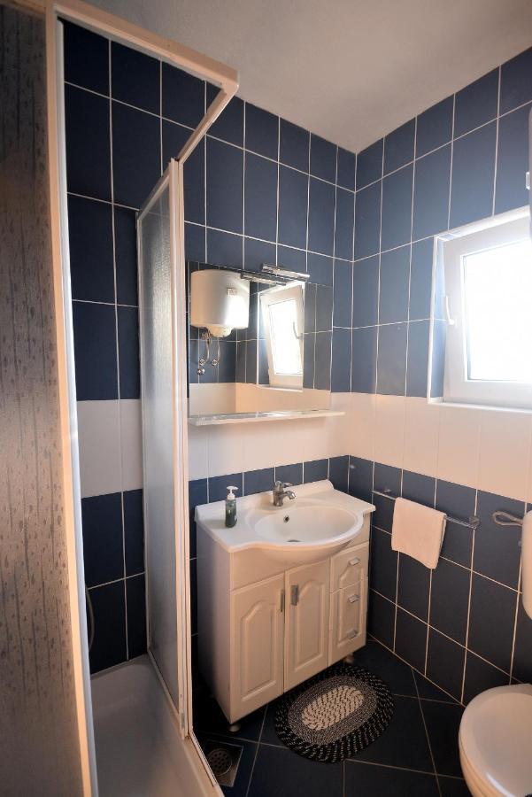 Apartments By The Sea Suhi Potok, Omis - 14555 جيسينتسي المظهر الخارجي الصورة