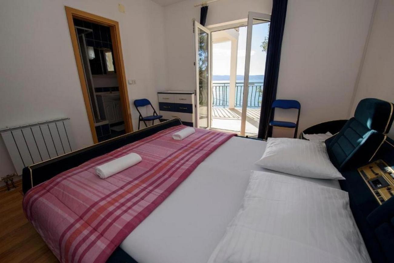 Apartments By The Sea Suhi Potok, Omis - 14555 جيسينتسي الغرفة الصورة