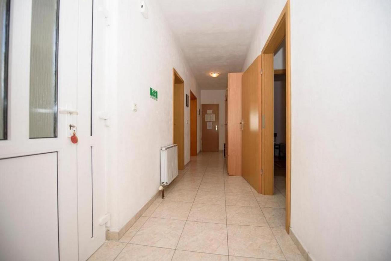 Apartments By The Sea Suhi Potok, Omis - 14555 جيسينتسي المظهر الخارجي الصورة