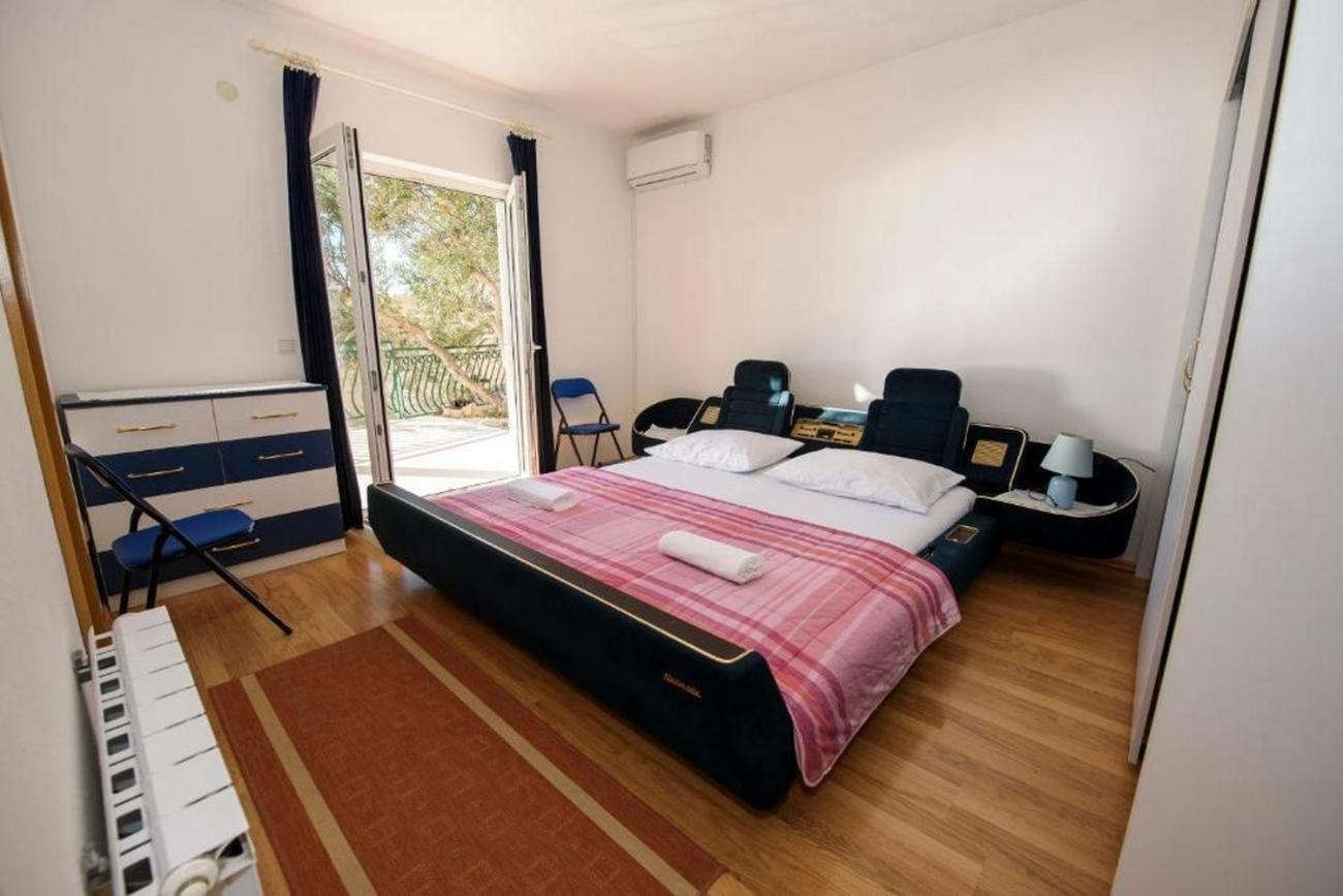 Apartments By The Sea Suhi Potok, Omis - 14555 جيسينتسي المظهر الخارجي الصورة